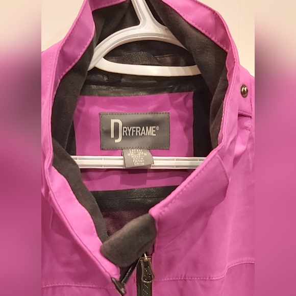 Dryframe tri-tech hard shell jacket - Picture 2 of 11